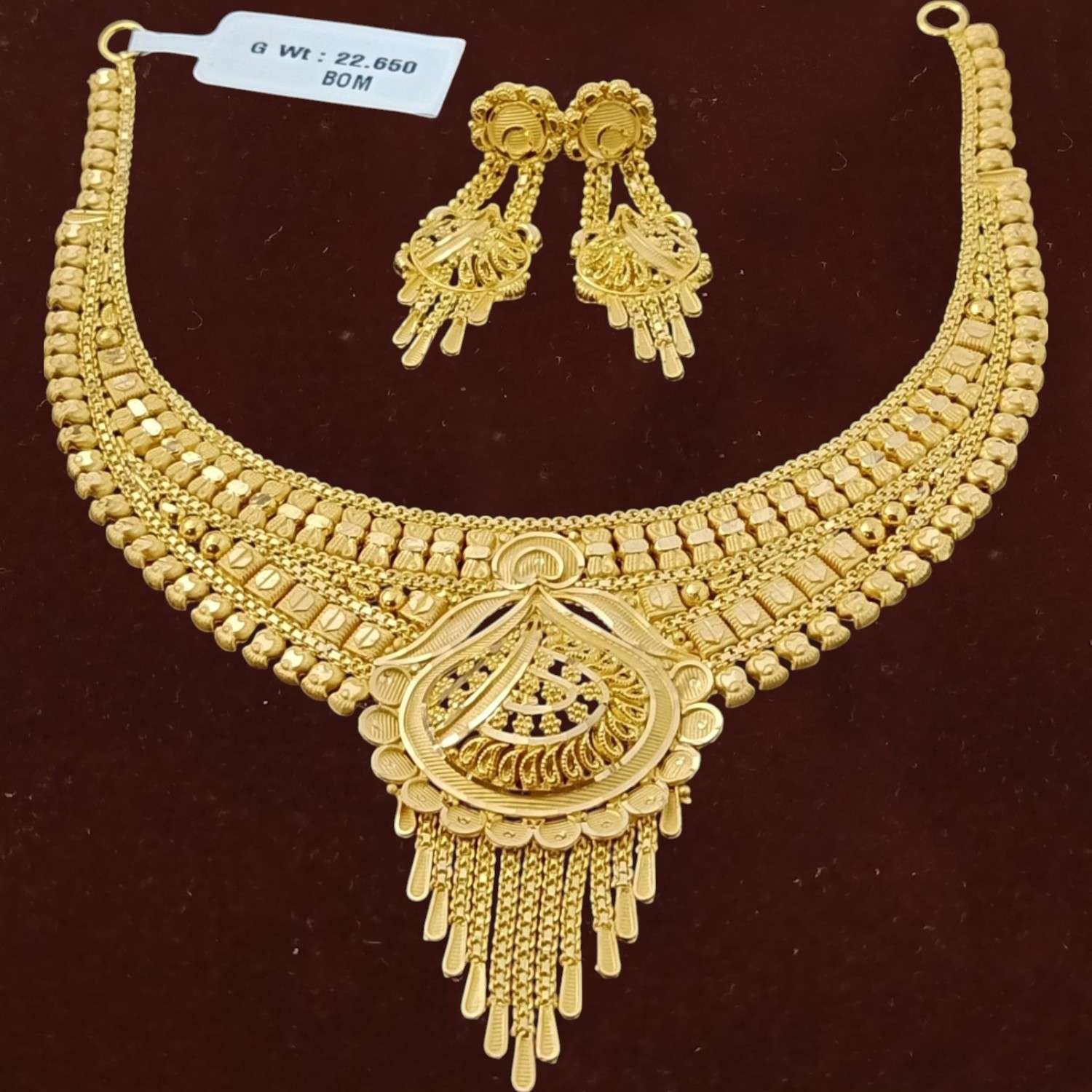 Neckless Set